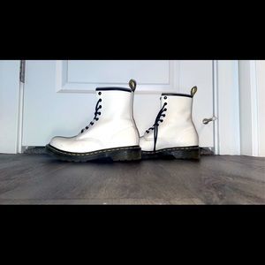 Dr. Marten Boots